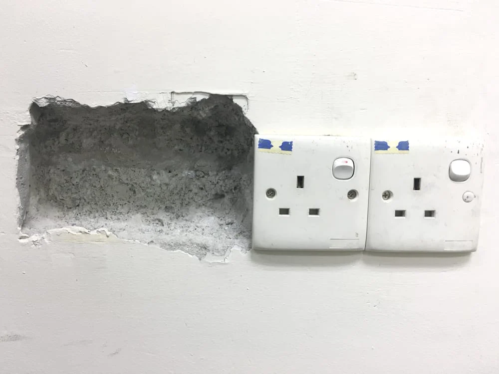 Sparking or Burnt Socket
